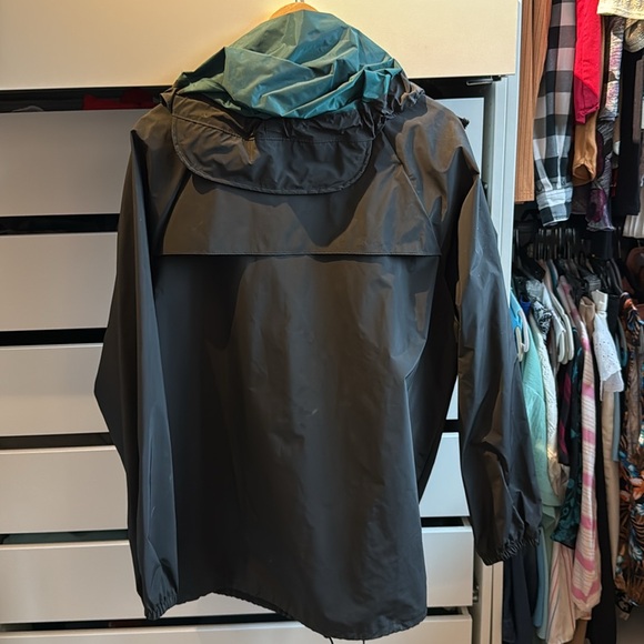 Men’s Columbia Rain Jacketet - Picture 2 of 2